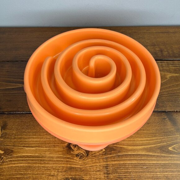 Outward Hound Dog Slow Feeder Fun Feeder Slo Bowl Dog Bowl Large/Regular Orange - Picture 1 of 9